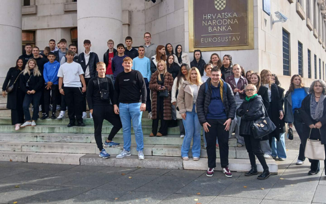 Posjet učenika Hrvatskoj narodnoj banci
